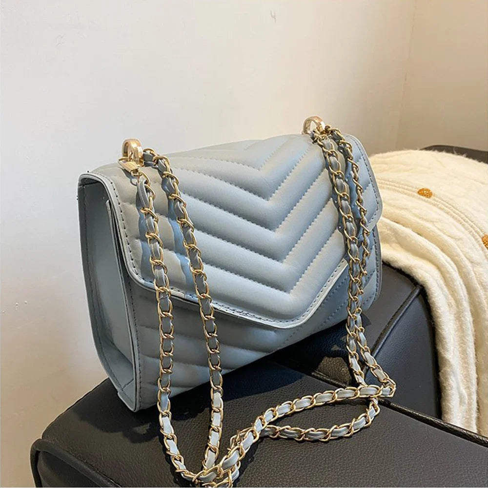 Women's One Shoulder Fashion Retro Small Square Bag Crossbody Handbag Minimalist Style Women's Chain Bag Suitable for Travel-ll